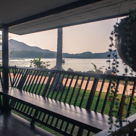 Blue Moon Beach Hut Villa Ko Pha Ngan Buitenkant foto